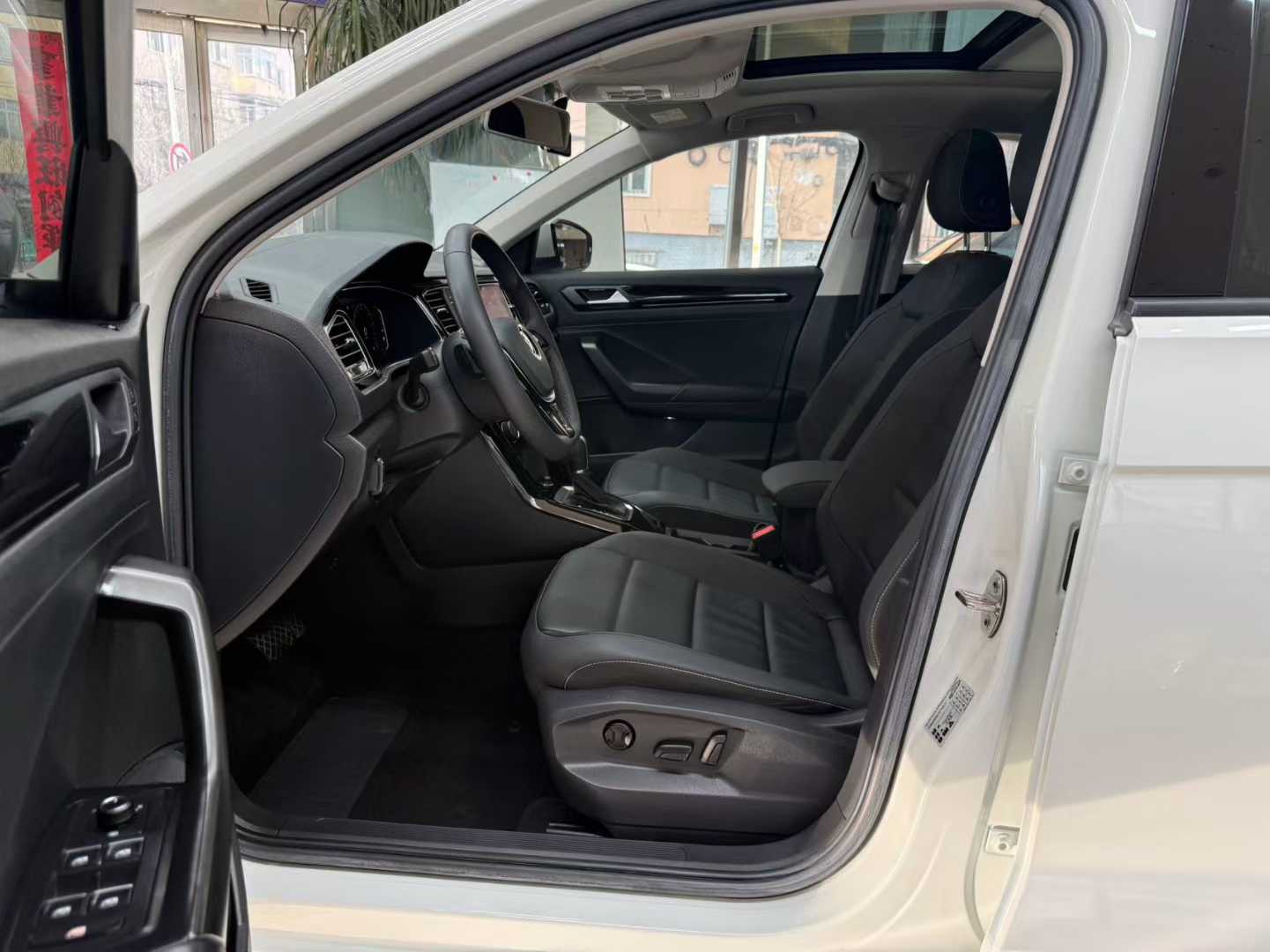 Volkswagen 2022 Volkswagen T-ROC 280TSI DSG 2WD Shuxiang PLUS