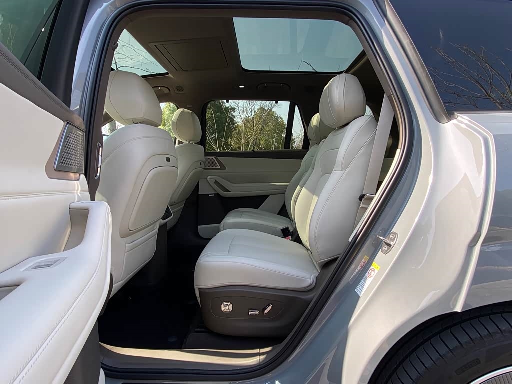 Denza 2025 Denza N8L Flagship