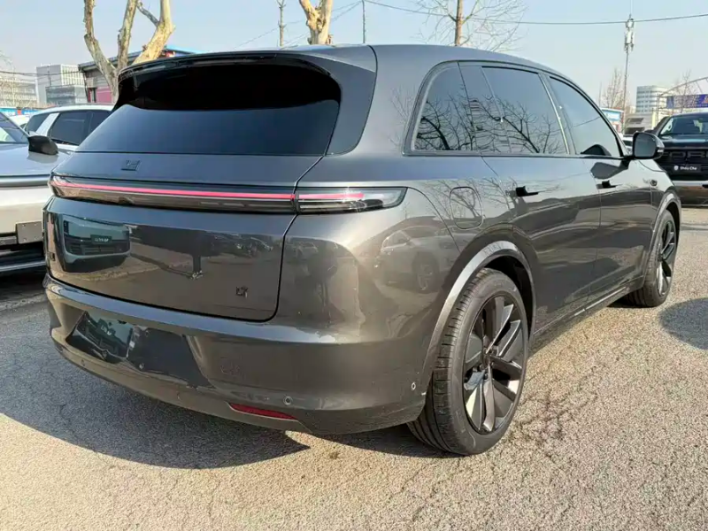 2023 Li Auto L7 Pro