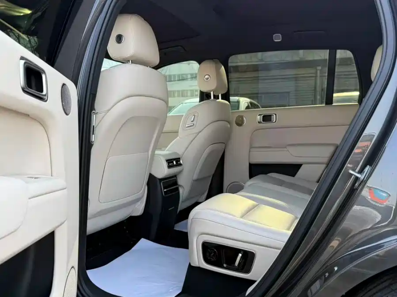 2023 Li Auto L7 Pro
