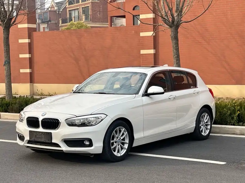 BMW BMW 1 Series (Imported) 2016 118i Leading Edition