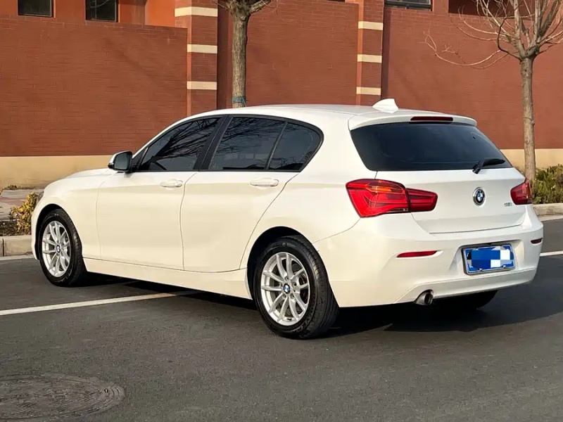 BMW BMW 1 Series (Imported) 2016 118i Leading Edition