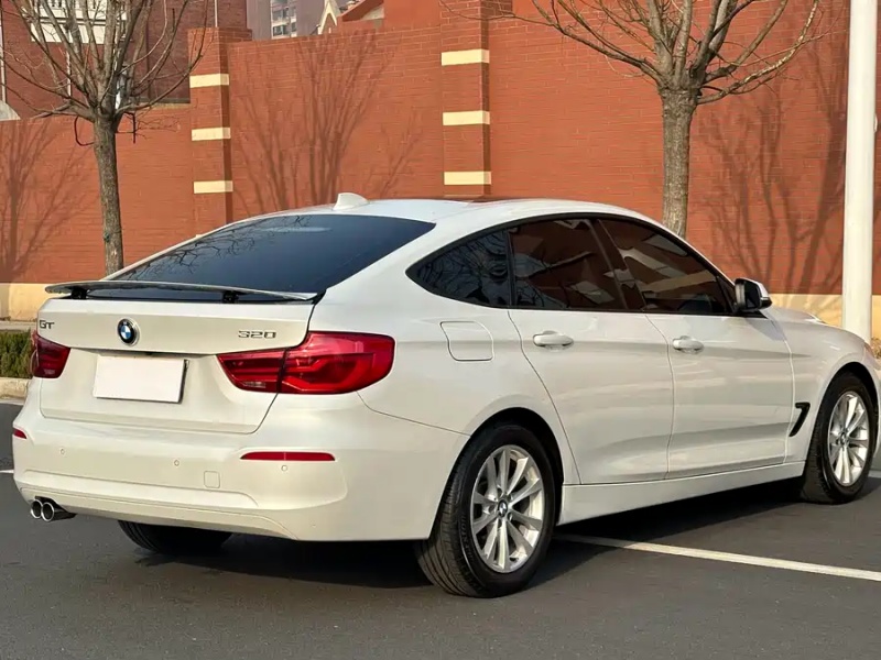 BMW BMW 3 Series GT 2016 320i Fashion Edition