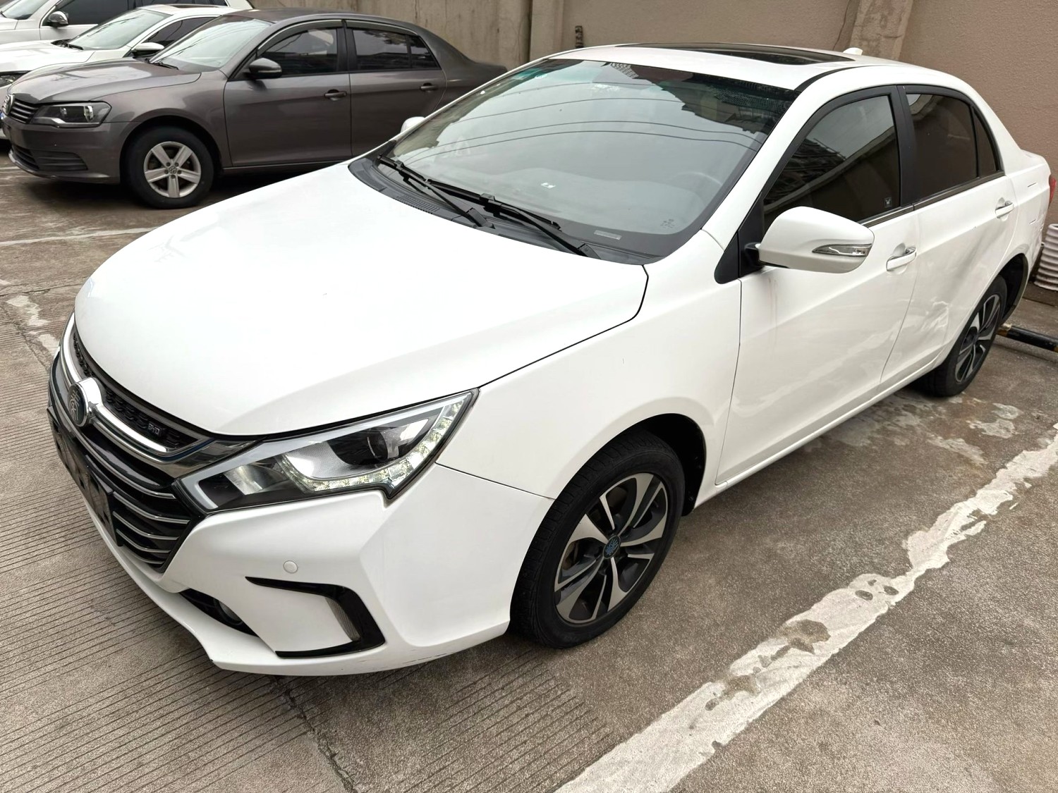 BYD BYD Qin 2017 1.5T Premium Automatic
