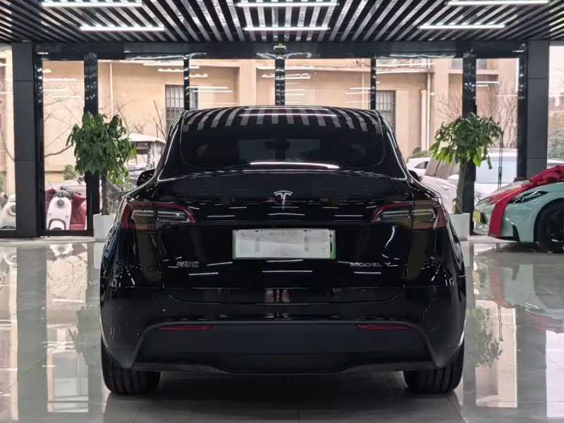 Tesla Model Y 2023 Edición de Tracción Trasera