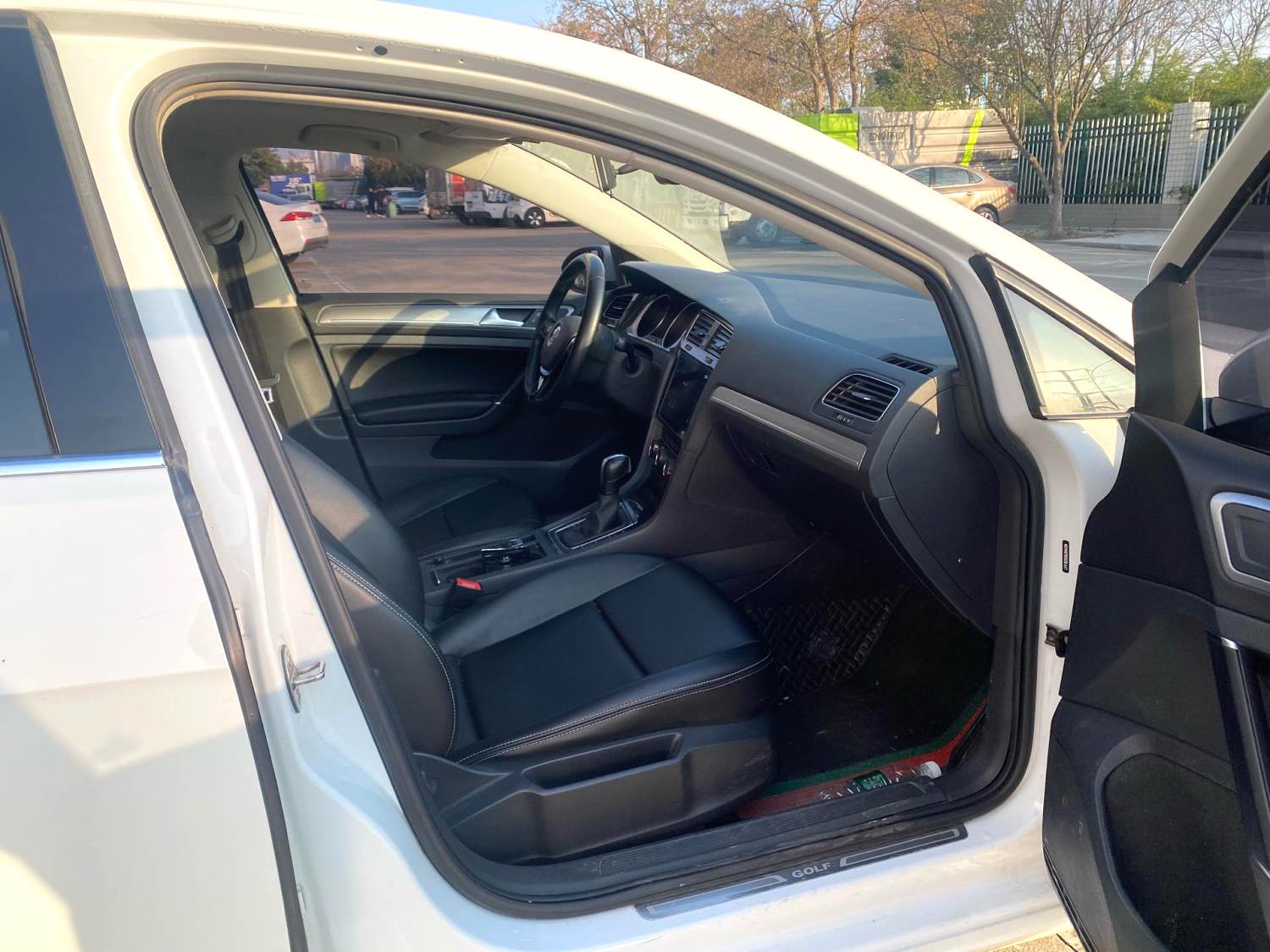 Volkswagen Volkswagen Golf 7 2020 1.2TSI 200TSI Beloved Edition Comfort Entry Edition Automatic