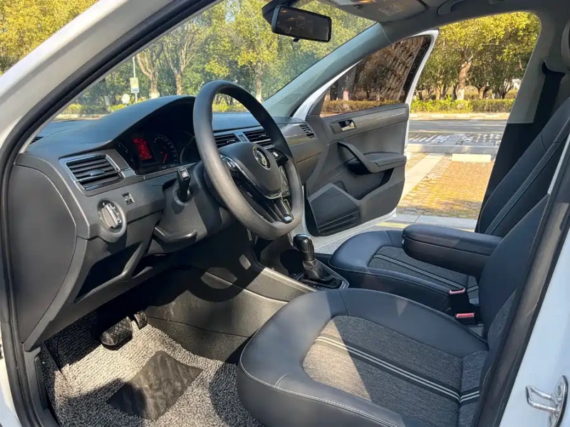 Volkswagen Volkswagen Santana 1.5L Comfortline AT (2021)