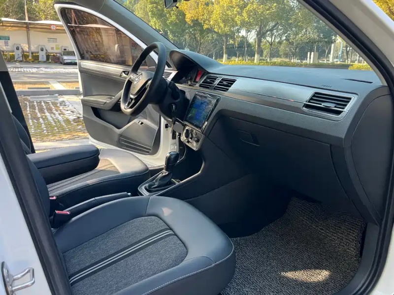 Volkswagen Volkswagen Santana 1.5L Comfortline AT (2021)