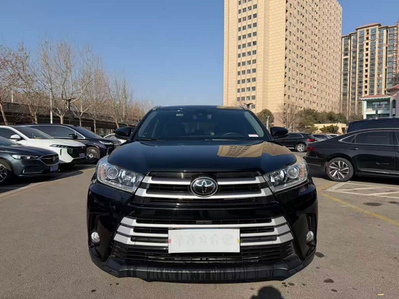 Toyota Highlander 2018 2.0T 4WD Luxury Edition 7-Seater National VI Emission Standard
