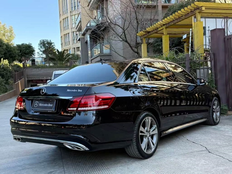 Mercedes-Benz Mercedes-Benz E-Class 2015 E320L Luxury 4MATIC