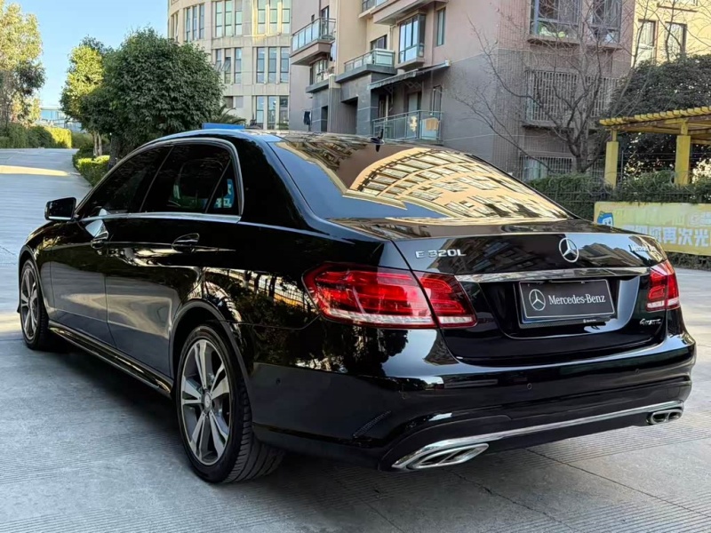 Mercedes-Benz Mercedes-Benz E-Class 2015 E320L Luxury 4MATIC