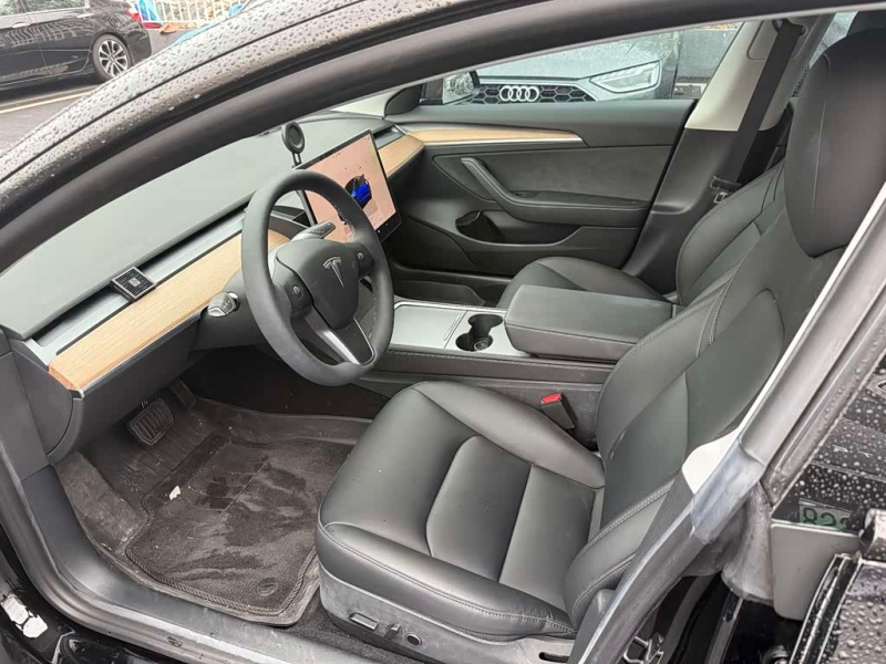 Tesla Model 3 2022 Rear-Wheel Drive