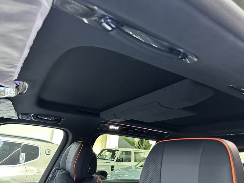 Zeekr Zeekr 9X 2025 Obsidian Black Edition 70kWh