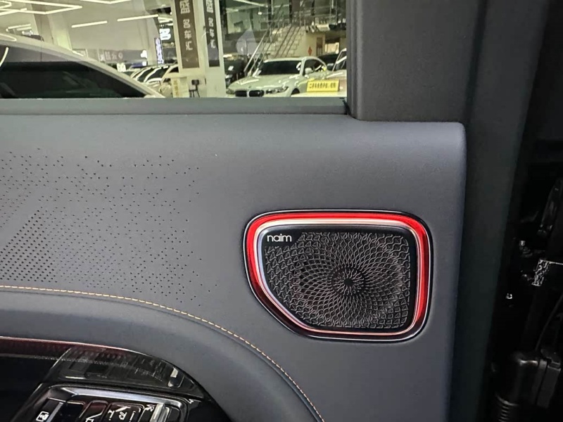 Zeekr Zeekr 9X 2025 Obsidian Black Edition 70kWh