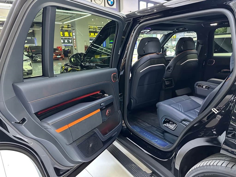 Zeekr Zeekr 9X 2025 Obsidian Black Edition 70kWh