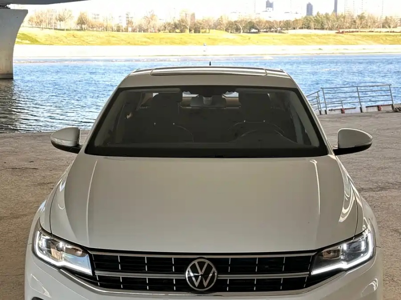  Volkswagen Bora 280TSI DSG Luxury