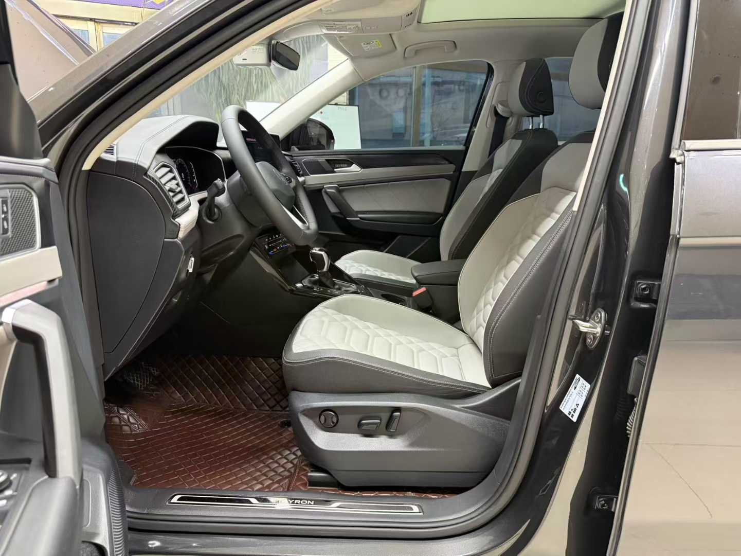 Volkswagen 2023 Volkswagen Tayron 280TSI Comfort Plus FWD Advanced