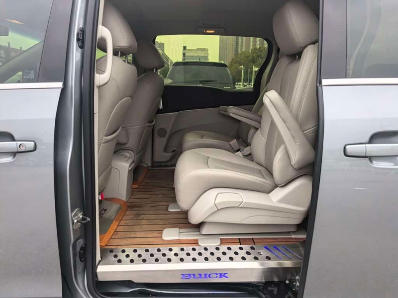 Buick Buick GL8 2023 Model Land Business Cabin Intelligent Enjoyment Version