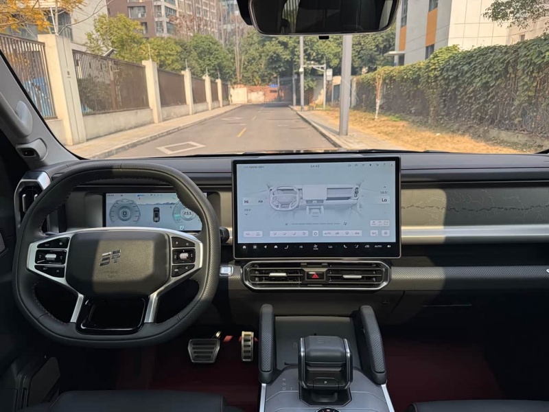 Jetour Jetour Traveler 2023 2.0T 4WD Crossing PRO