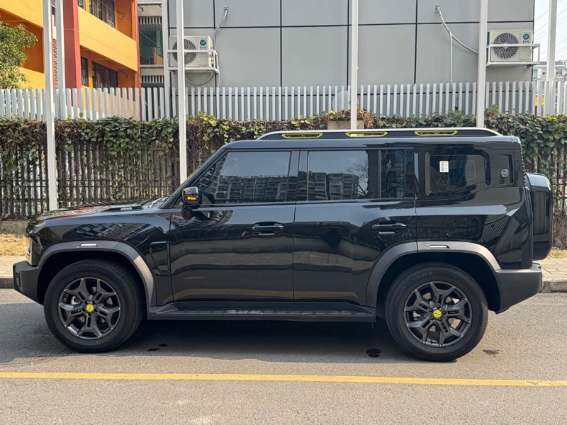 Jetour Jetour Traveler 2023 2.0T 4WD Crossing PRO