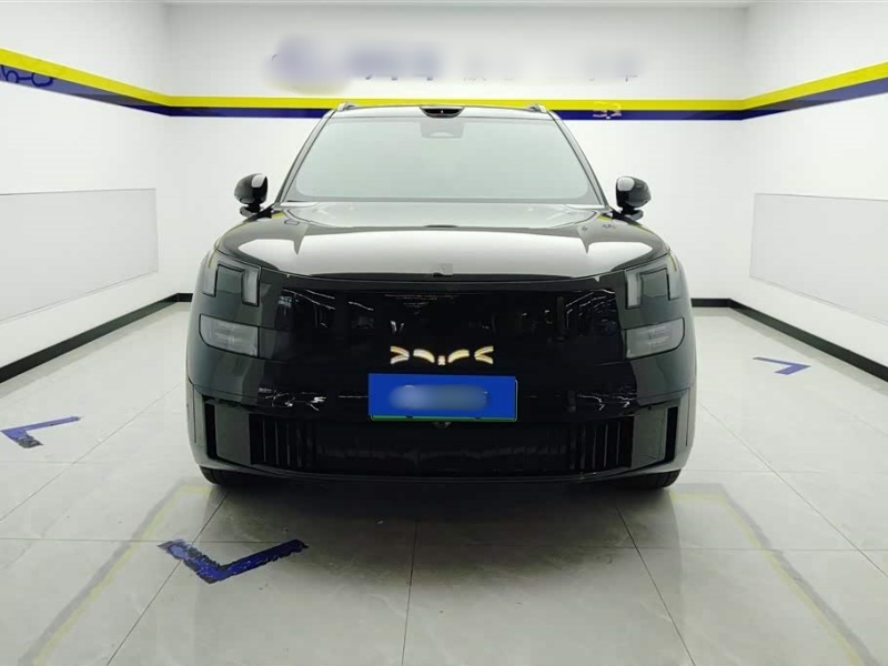 LYNK & CO 900 2025 Model 2.0T Ultra