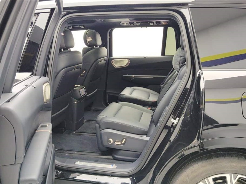 LYNK & CO LYNK & CO 900 2025 Model 2.0T Ultra