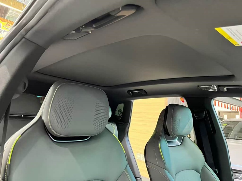 LYNK & CO Lynk & Co 08 EM-P2025 120km long endurance Pro