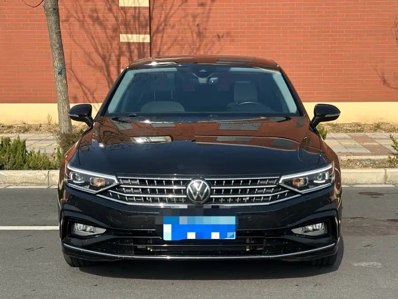 Volkswagen Volkswagen Magotan 2023 2 Million Anniversary Edition 330TSI DSG Luxury