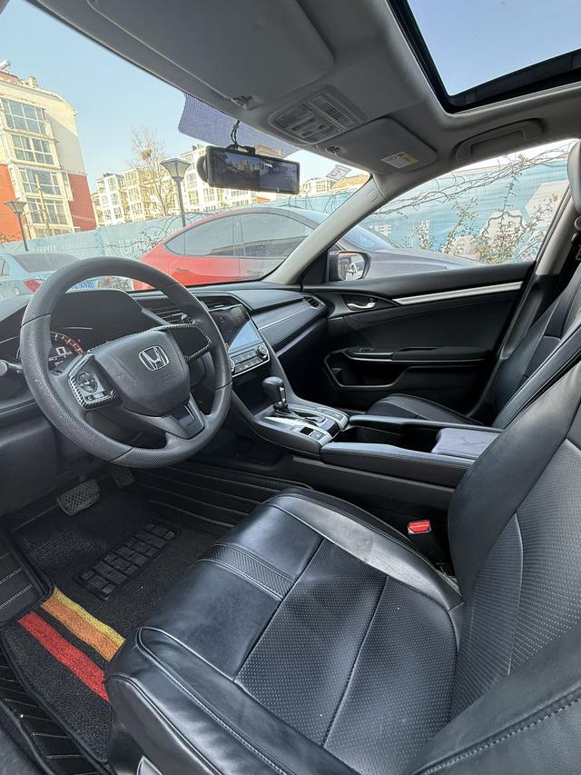 Honda 2016 Civic 180TURBO CVT Comfort Edition