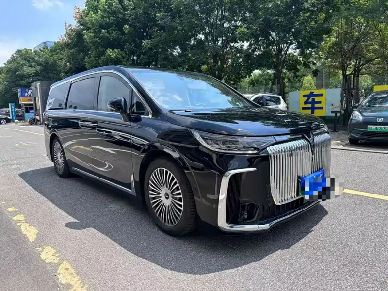 Voyan 2025 Voyah Dreamer PHEV 4WD Flagship Kunpeng Edition