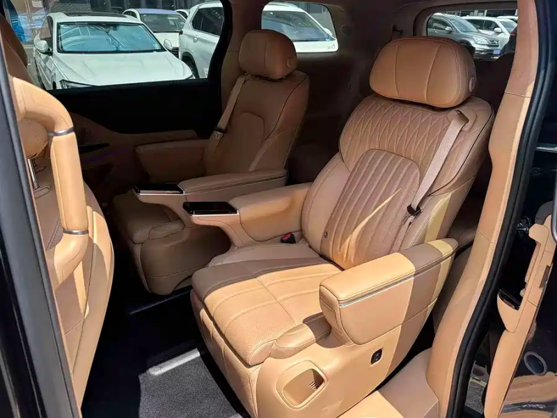 Voyan 2025 Voyah Dreamer PHEV 4WD Flagship Kunpeng Edition