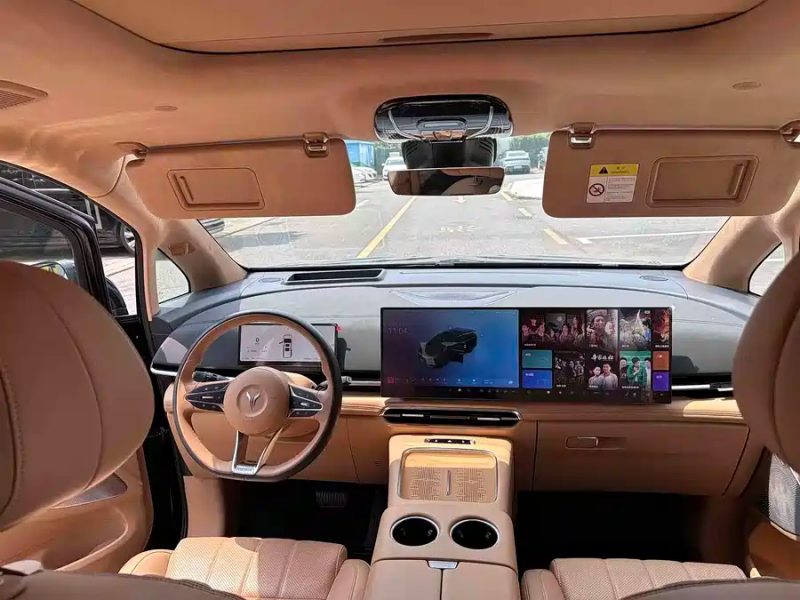 Voyan 2025 Voyah Dreamer PHEV 4WD Flagship Kunpeng Edition