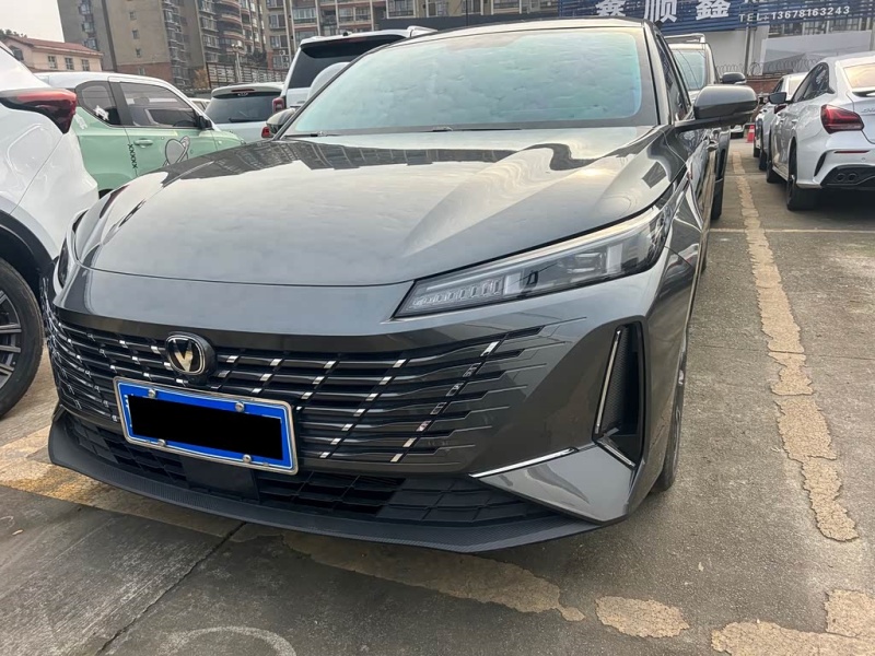 Changan Eado 2025 Blue Whale 1.5T Edición de Alto Rendimiento