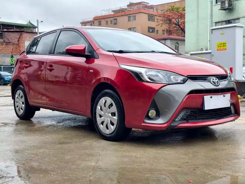 Toyota Toyota YARiS L 2016 Facelift 1.5E CVT Glamour Edition