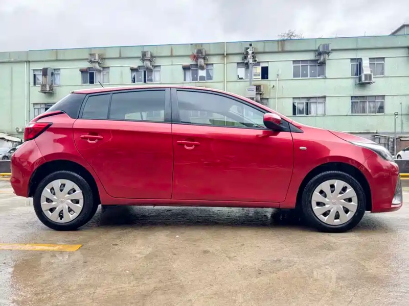 Toyota Toyota YARiS L 2016 Facelift 1.5E CVT Glamour Edition