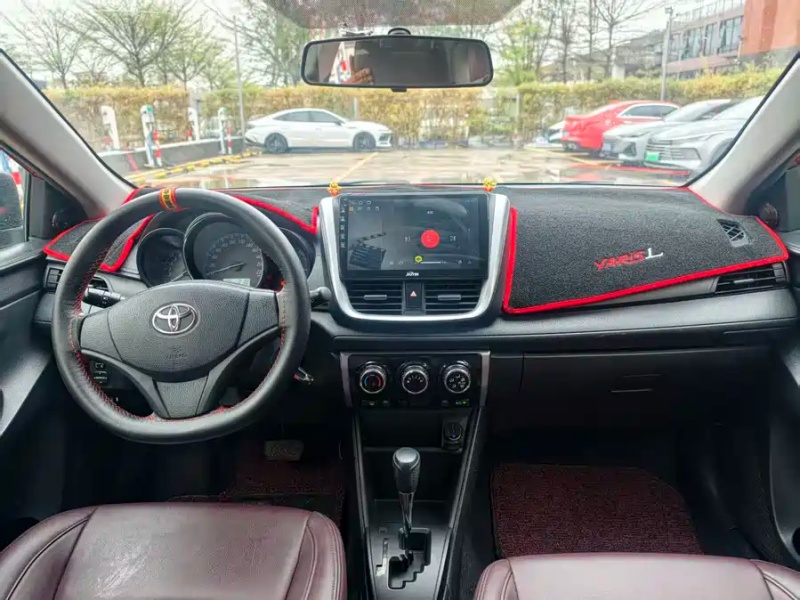 Toyota Toyota YARiS L 2016 Facelift 1.5E CVT Glamour Edition