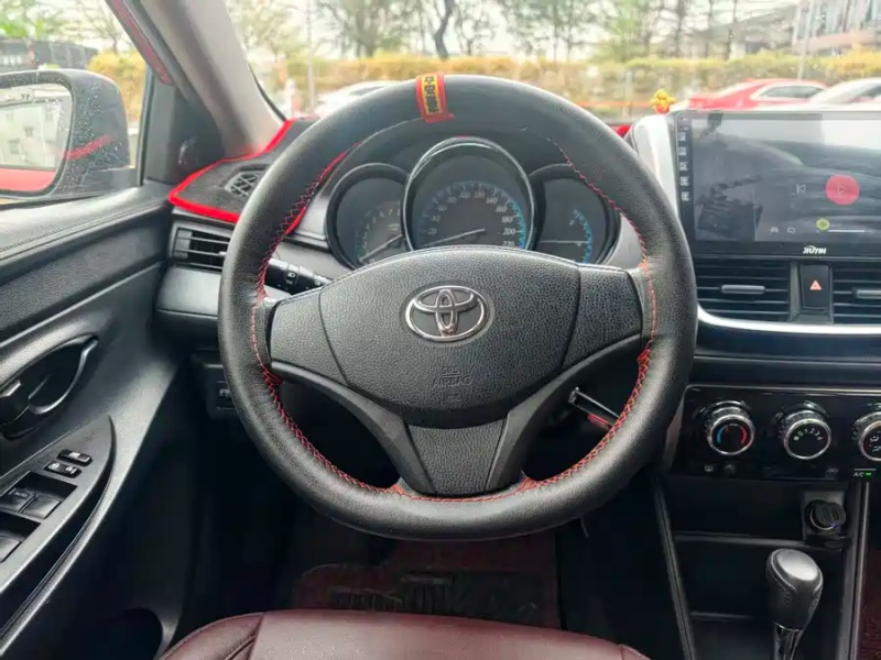 Toyota Toyota YARiS L 2016 Facelift 1.5E CVT Glamour Edition