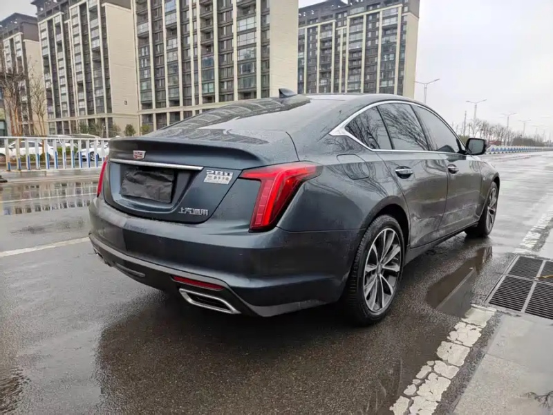 Cadillac Cadillac CT5 2022 28T Premium Luxury