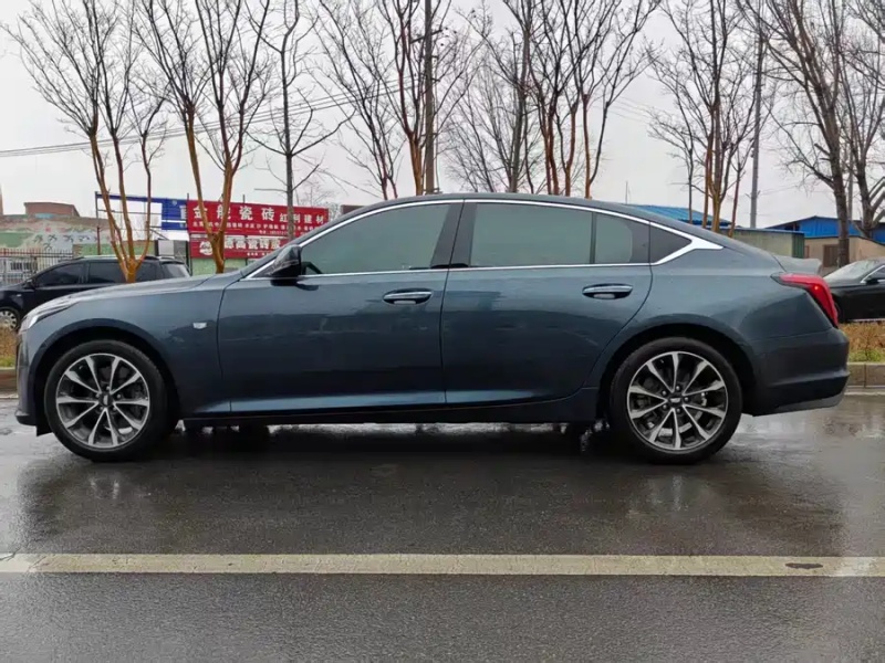 Cadillac Cadillac CT5 2022 28T Premium Luxury