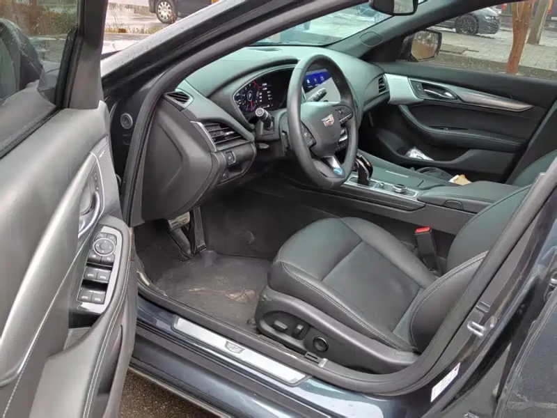 Cadillac Cadillac CT5 2022 28T Premium Luxury