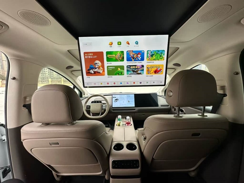 Li Auto Li Auto i8 2025 Standard Edition