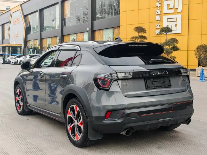 LYNK & CO Lynk & Co 02 2018 1.5T DCT FWD Yao Pro Edition, China V