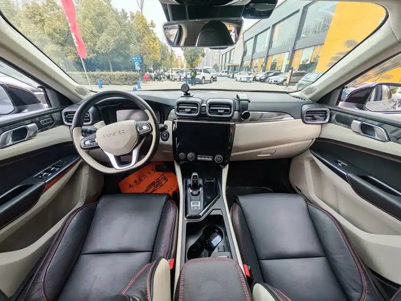 LYNK & CO Lynk & Co 02 2018 1.5T DCT FWD Yao Pro Edition, China V