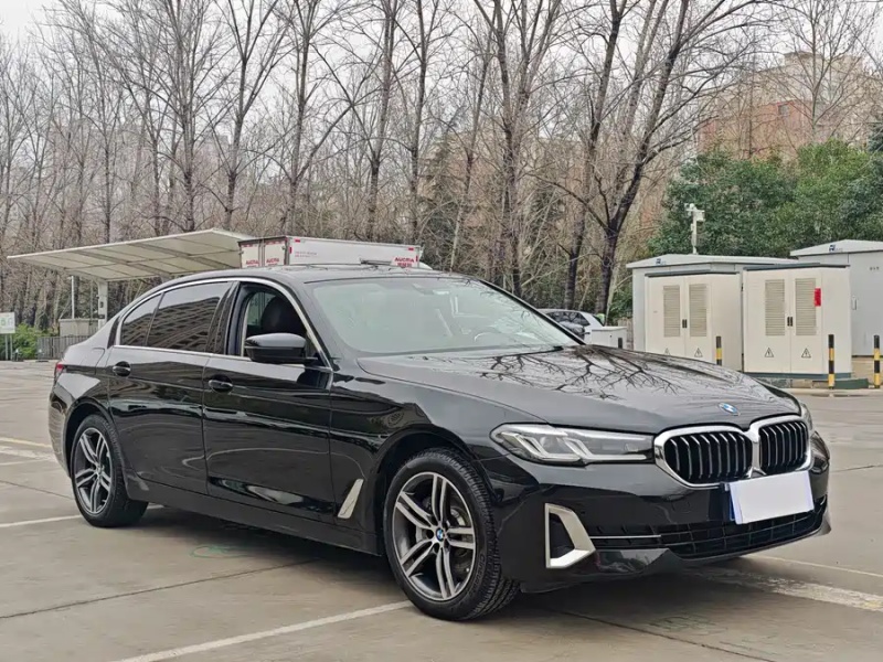 BMW 5 Series 2022 Facelift 530Li Luxury Line