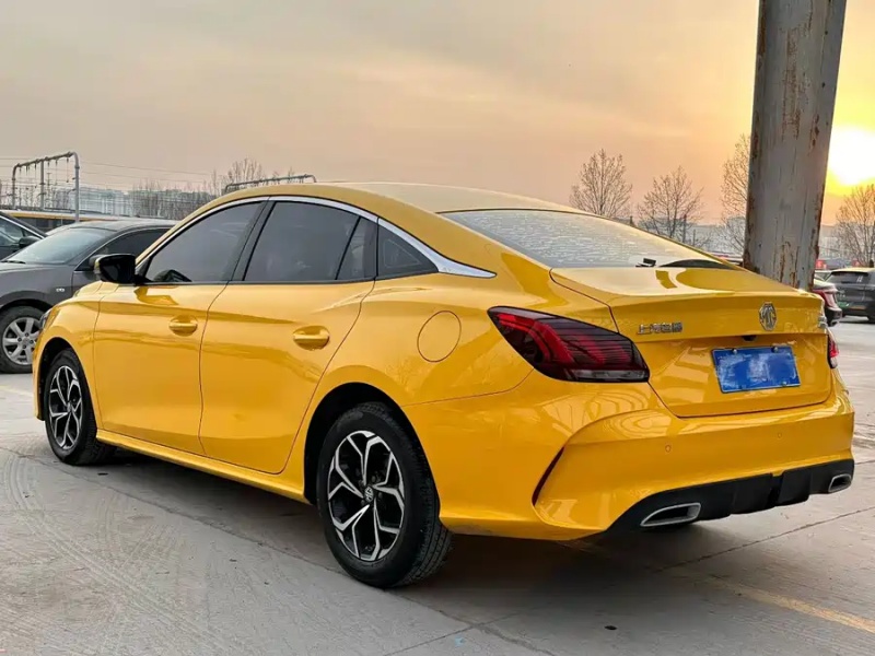 MG MG 5 2021 180DVVT CVT Youth Luxury Edition