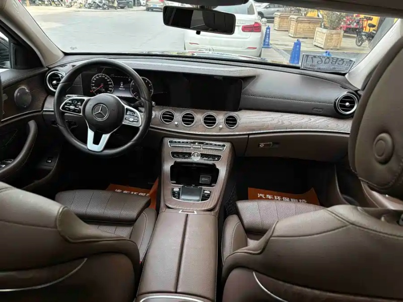 Mercedes-Benz Mercedes-Benz E-Class 2020 E 260 L