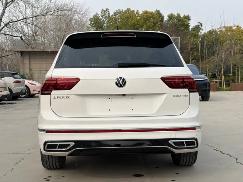 Volkswagen Volkswagen Tiguan L 2022 330TSI Automatic 2WD R-Line Premium
