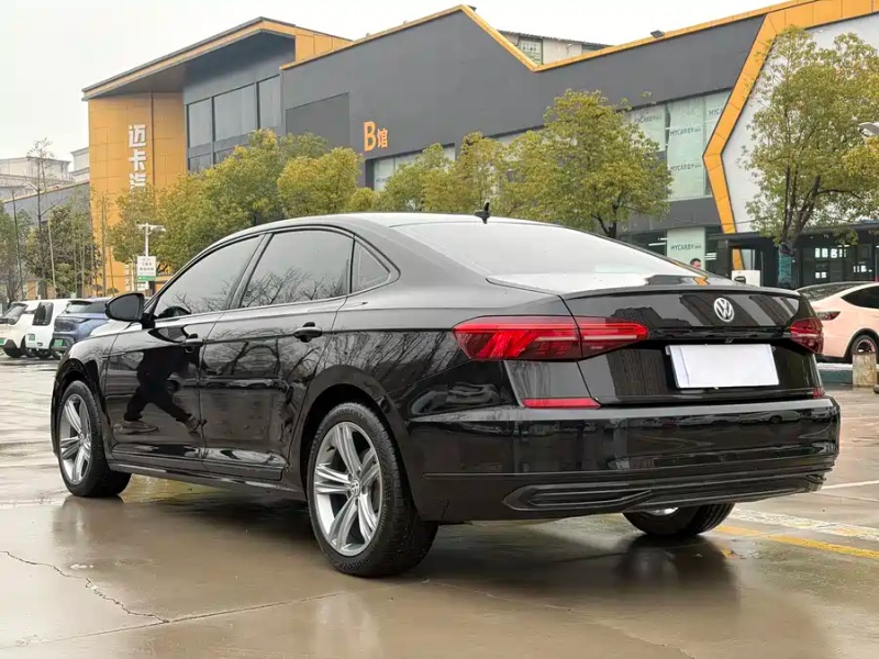 Volkswagen Volkswagen Passat 2019 380TSI Luxury