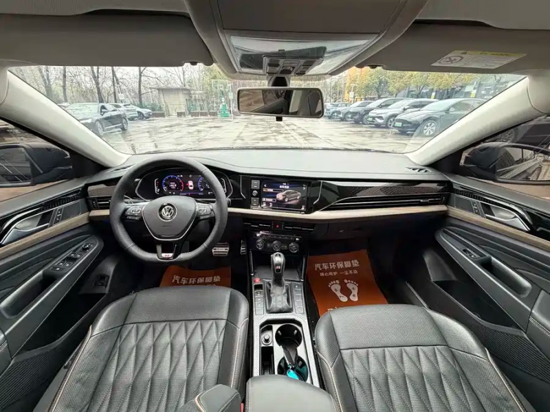 Volkswagen Volkswagen Passat 2019 380TSI Luxury