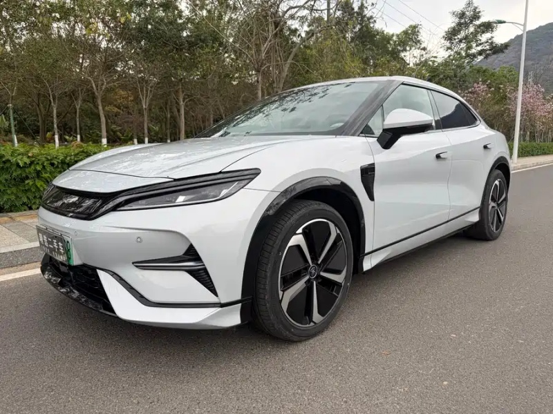 BYD BYD Song L EV 2024 662km Premium Edition